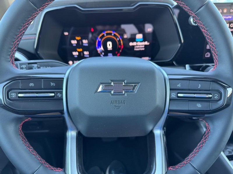 Chevrolet Colorado Vehicle Image 19