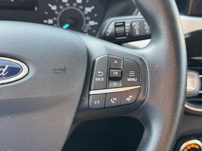 Ford Escape Vehicle Image 21