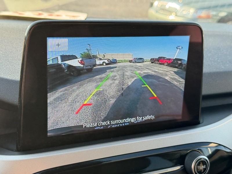 Ford Escape Vehicle Image 22