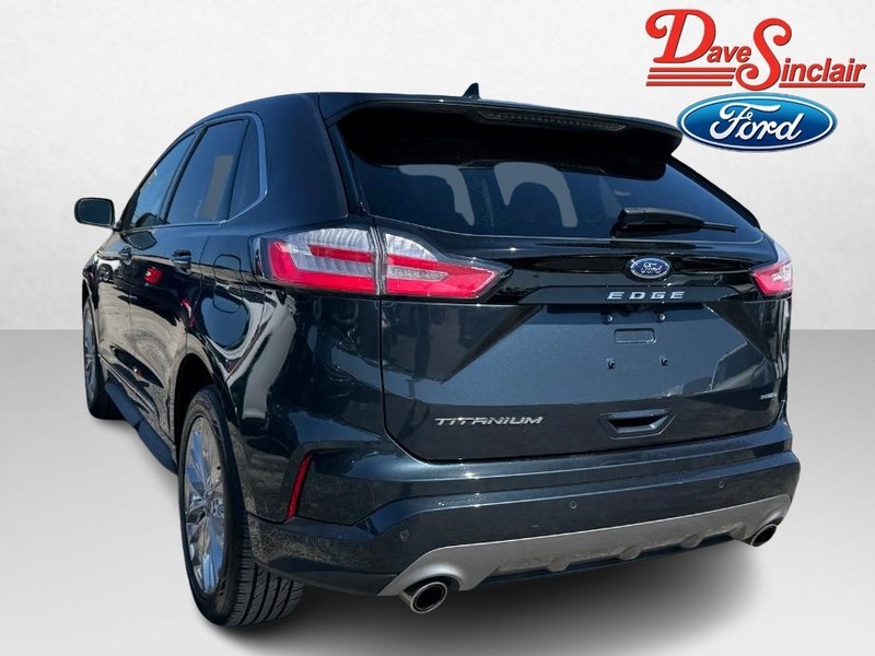 Ford Edge Vehicle Image 09
