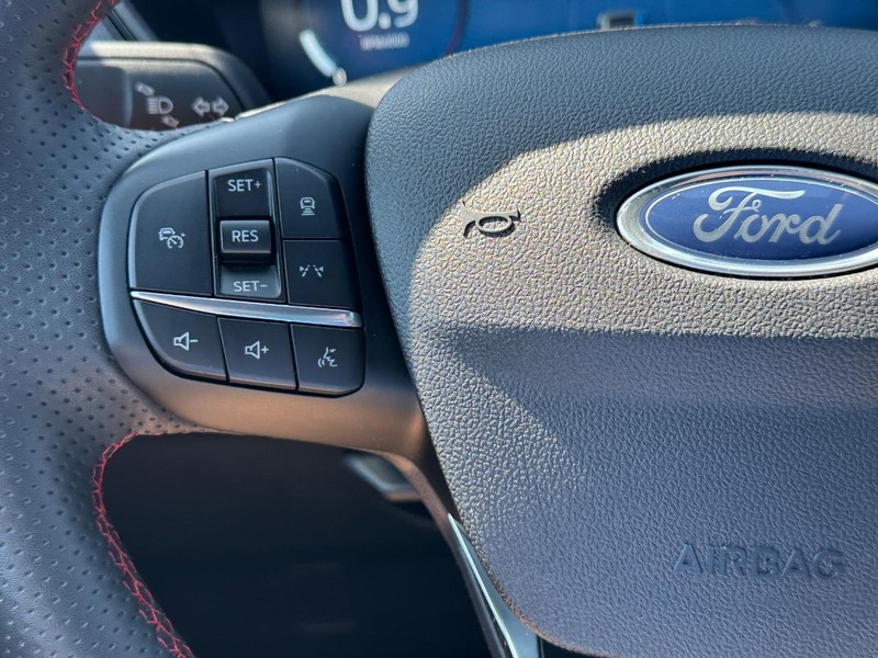 Ford Escape Vehicle Image 21
