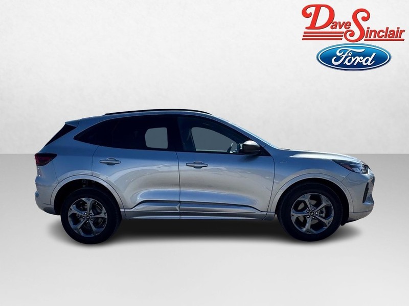 Ford Escape Vehicle Image 05