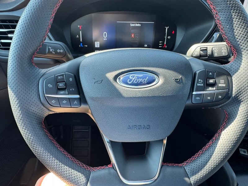 Ford Escape Vehicle Image 19
