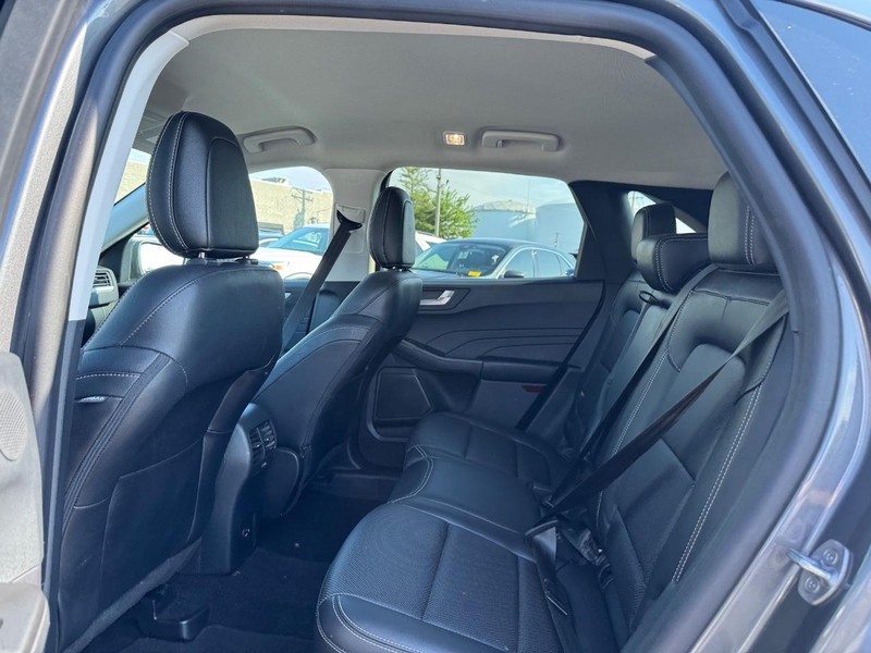 Ford Escape Vehicle Image 12