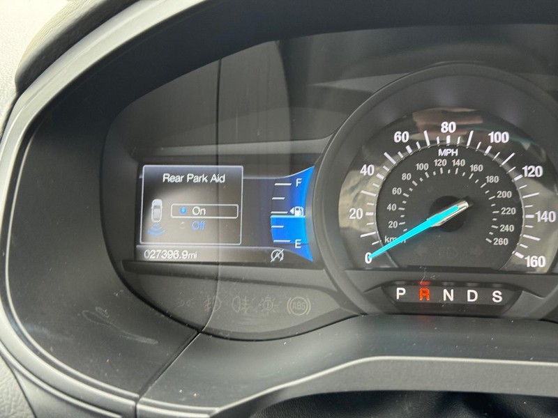 Ford Edge Vehicle Image 26