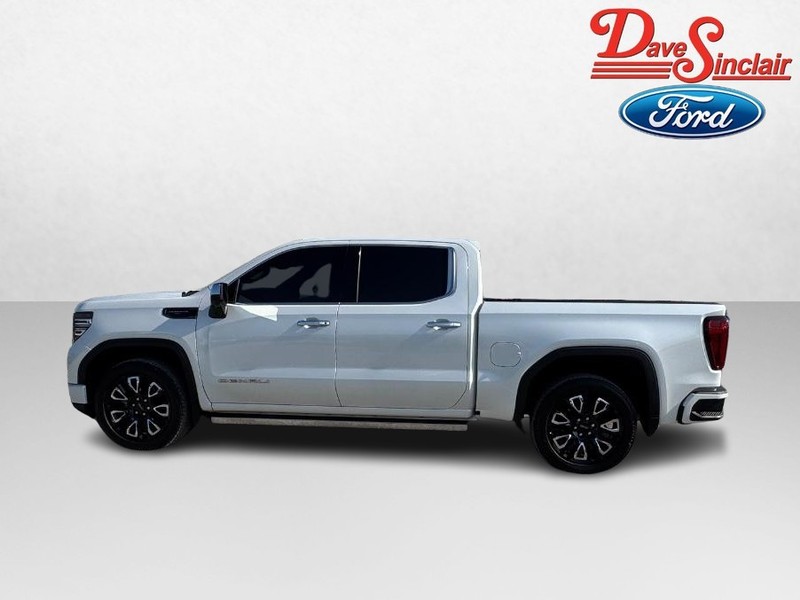 GMC Sierra 1500 Vehicle Image 10