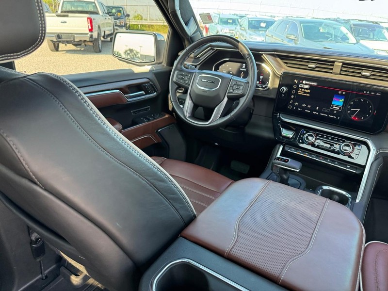 GMC Sierra 1500 Vehicle Image 15