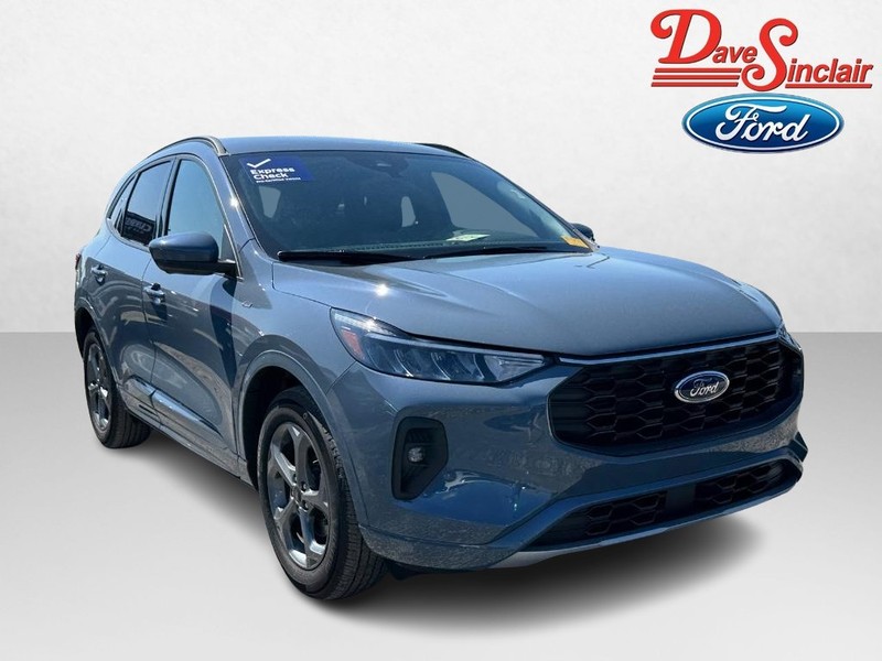 Ford Escape Vehicle Image 04