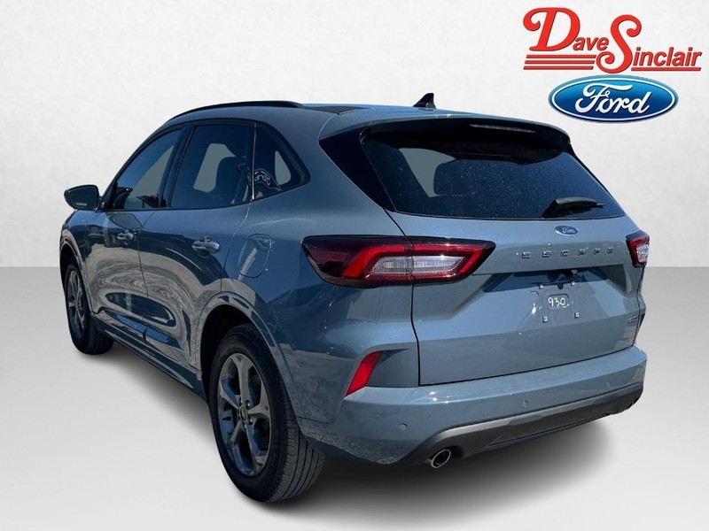 Ford Escape Vehicle Image 09