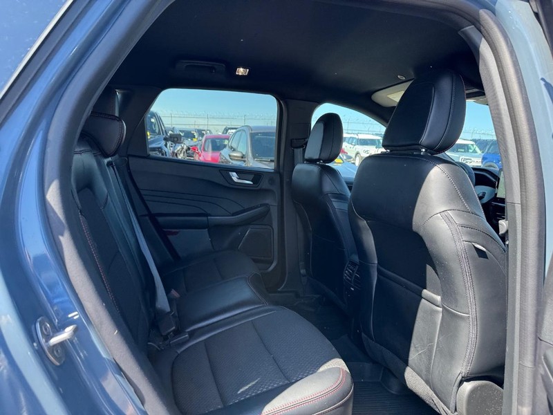 Ford Escape Vehicle Image 13