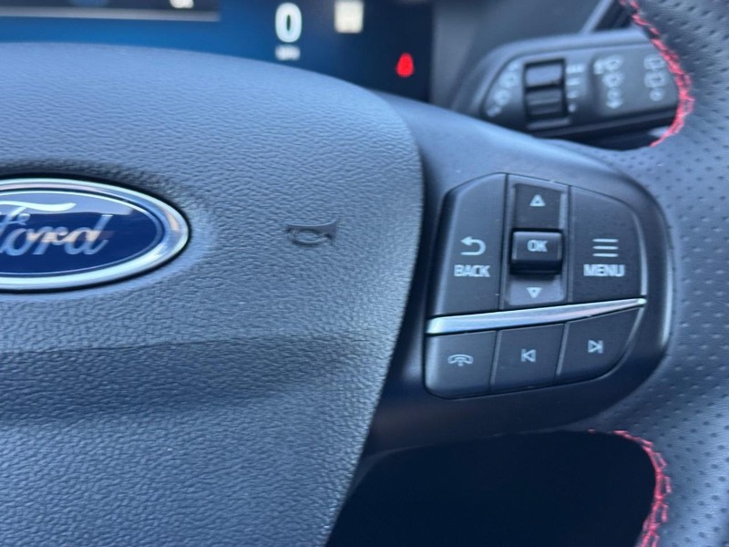 Ford Escape Vehicle Image 22