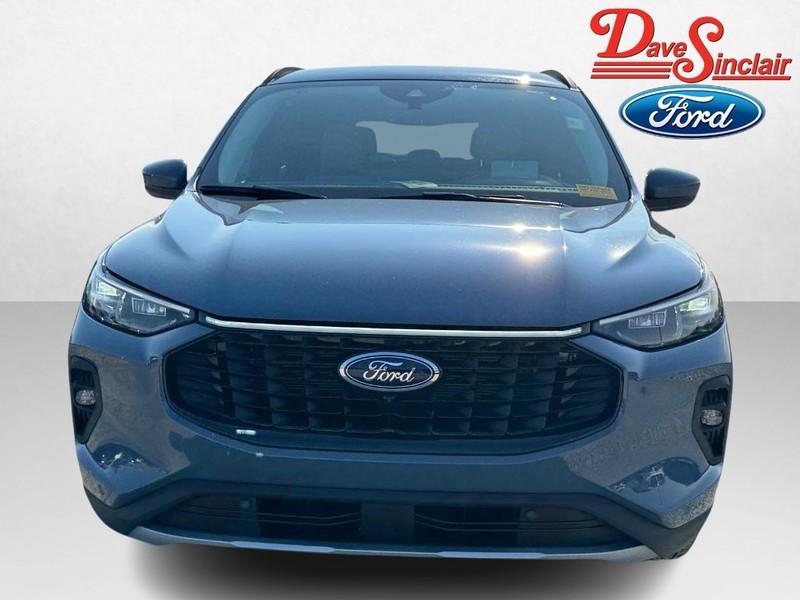 Ford Escape Vehicle Image 02