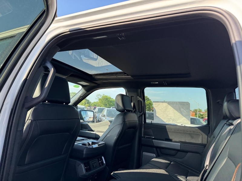 Ford F-150 Vehicle Image 13