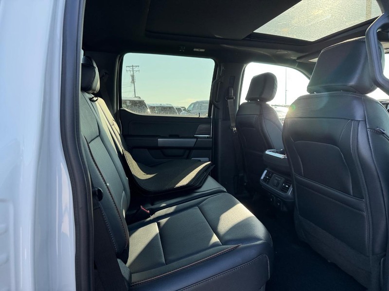 Ford F-150 Vehicle Image 14