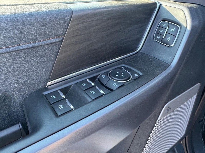 Ford F-150 Vehicle Image 19