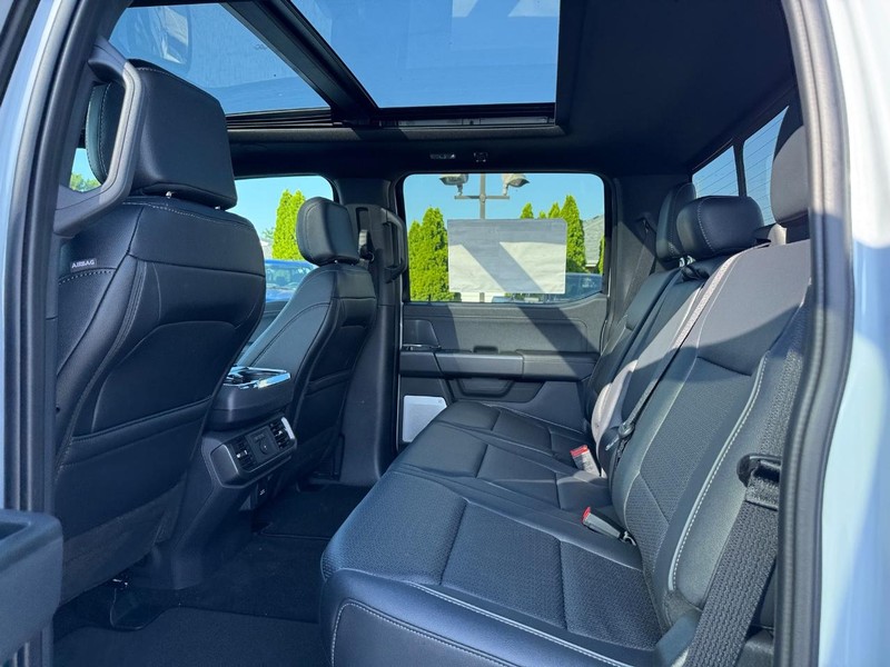Ford F-150 Vehicle Image 12