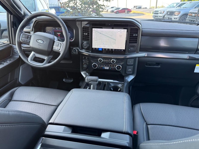 Ford F-150 Vehicle Image 15