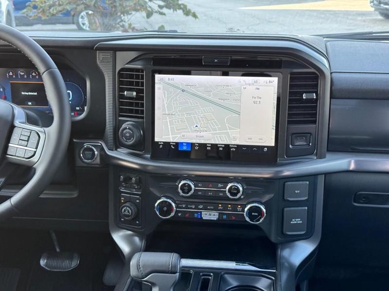 Ford F-150 Vehicle Image 17