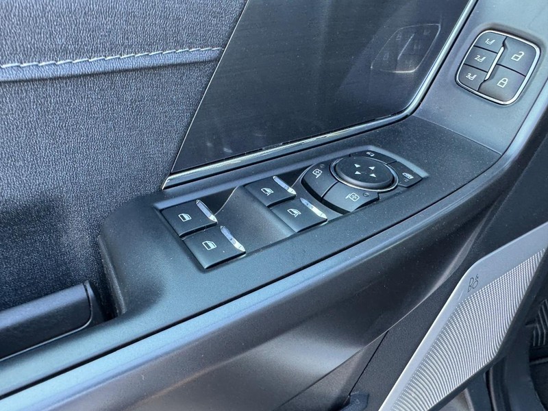 Ford F-150 Vehicle Image 20