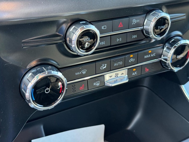 Ford F-150 Vehicle Image 24
