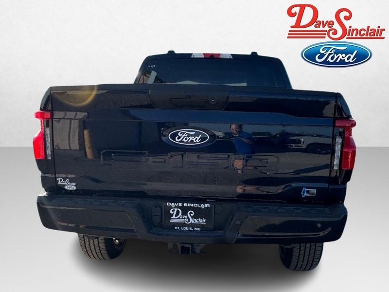 Ford F-150 Lightning Vehicle Image 08