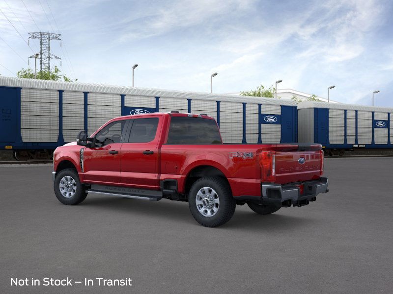 Ford Super Duty F-250 SRW Vehicle Image 05