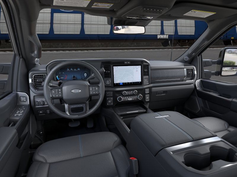 Ford Super Duty F-250 SRW Vehicle Image 11