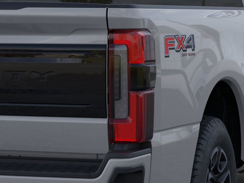 Ford Super Duty F-250 SRW Vehicle Image 23