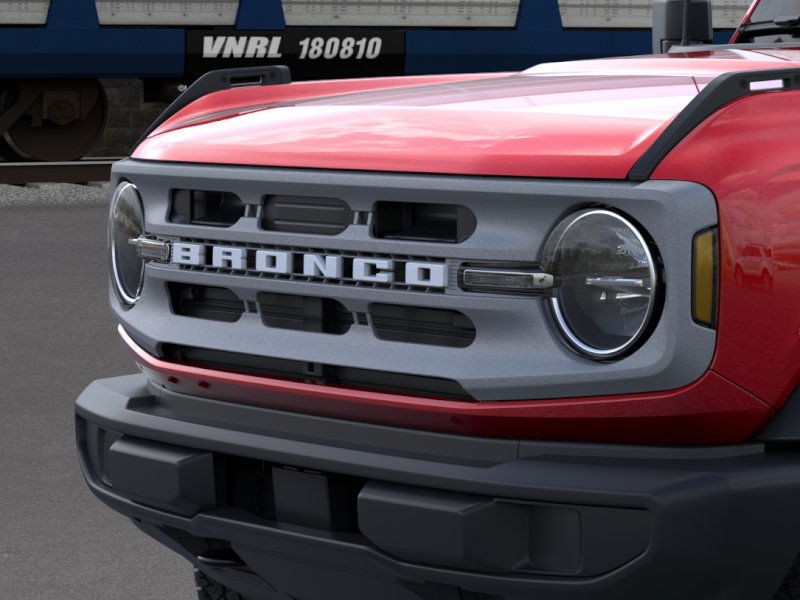 Ford Bronco Vehicle Image 21