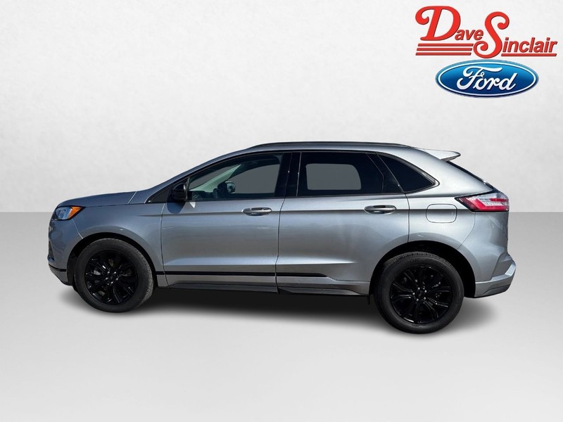 Ford Edge Vehicle Image 10