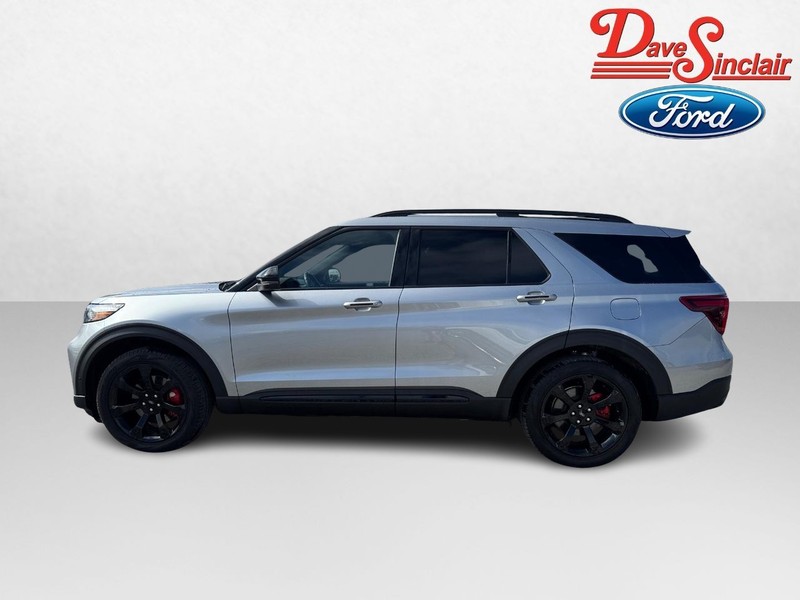 Ford Explorer Vehicle Image 10