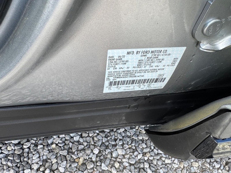 Ford Explorer Vehicle Image 28
