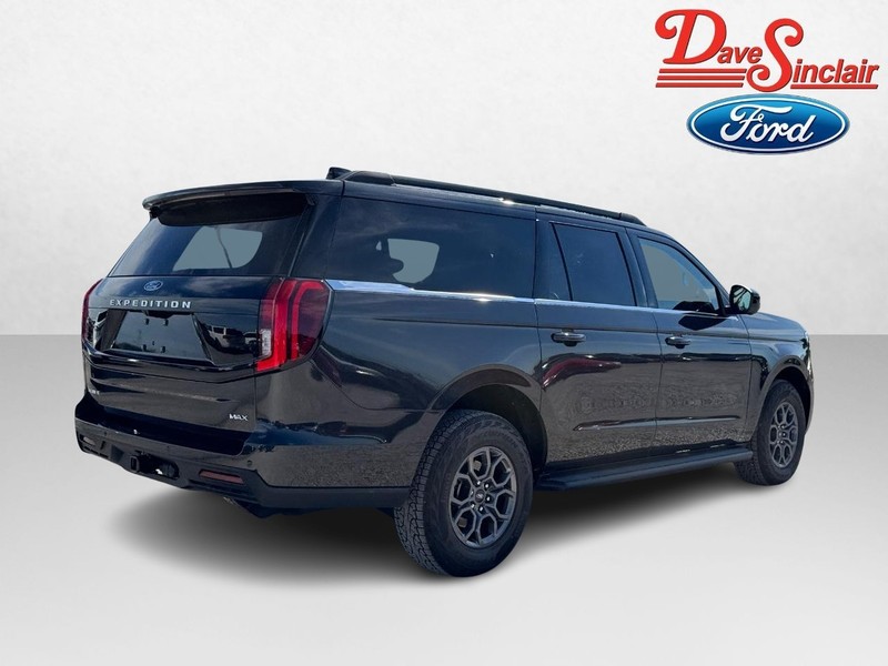 Ford Expedition Max Vehicle Image 07