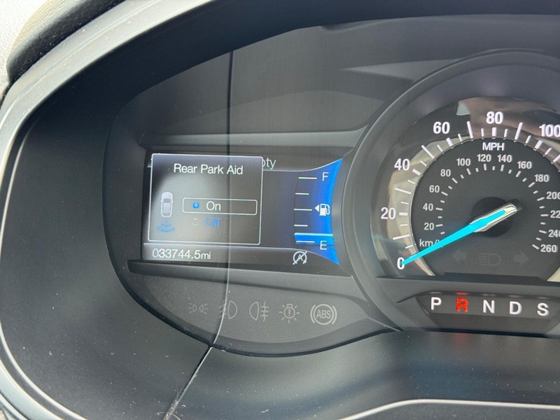 Ford Edge Vehicle Image 25