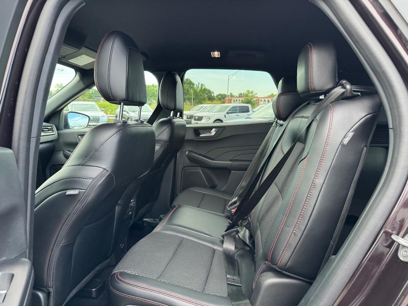 Ford Escape Vehicle Image 12