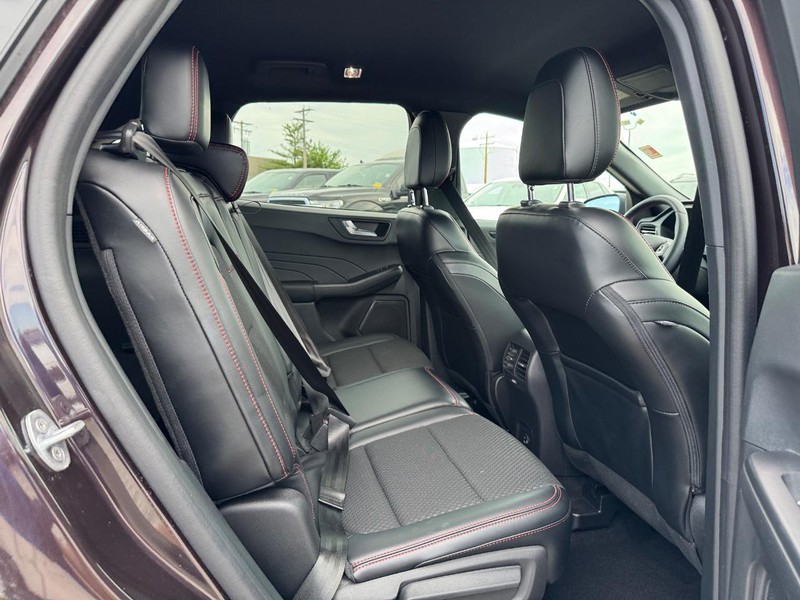 Ford Escape Vehicle Image 13