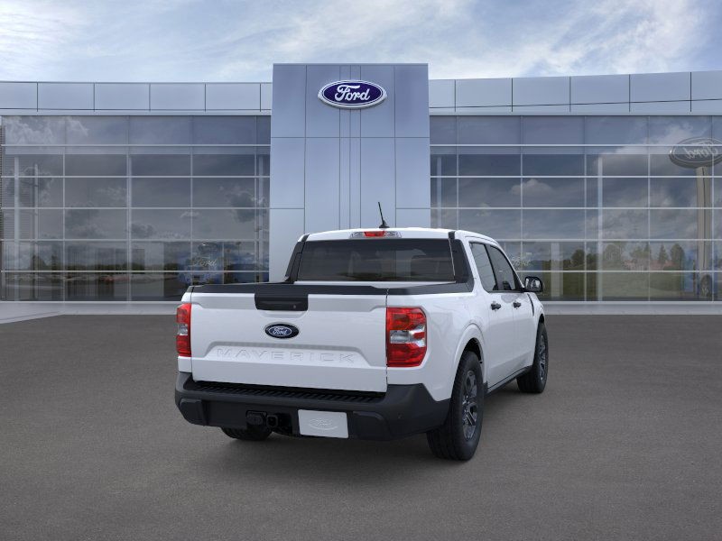 Ford Maverick Vehicle Image 10