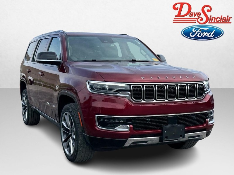 Jeep Wagoneer Vehicle Image 04