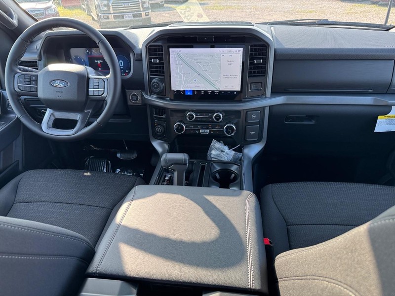 Ford F-150 Vehicle Image 14