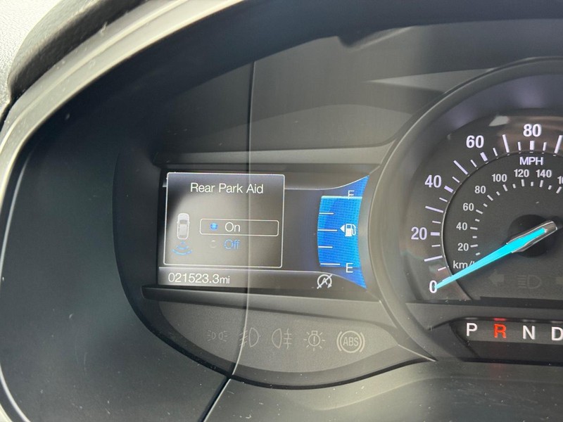 Ford Edge Vehicle Image 24