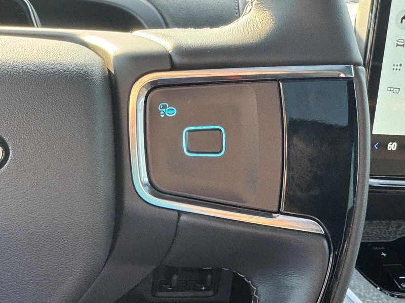 Ford Expedition Vehicle Image 25