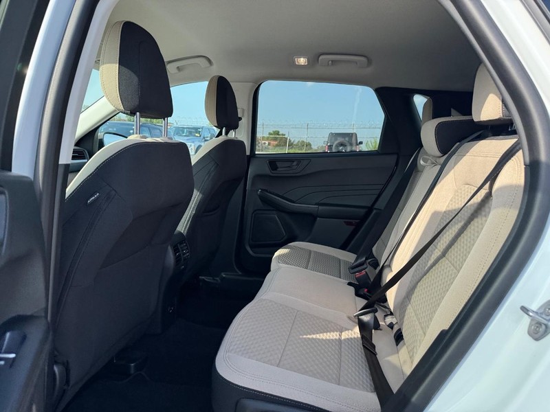 Ford Escape Vehicle Image 12