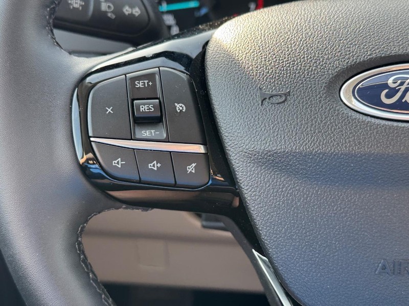 Ford Escape Vehicle Image 20