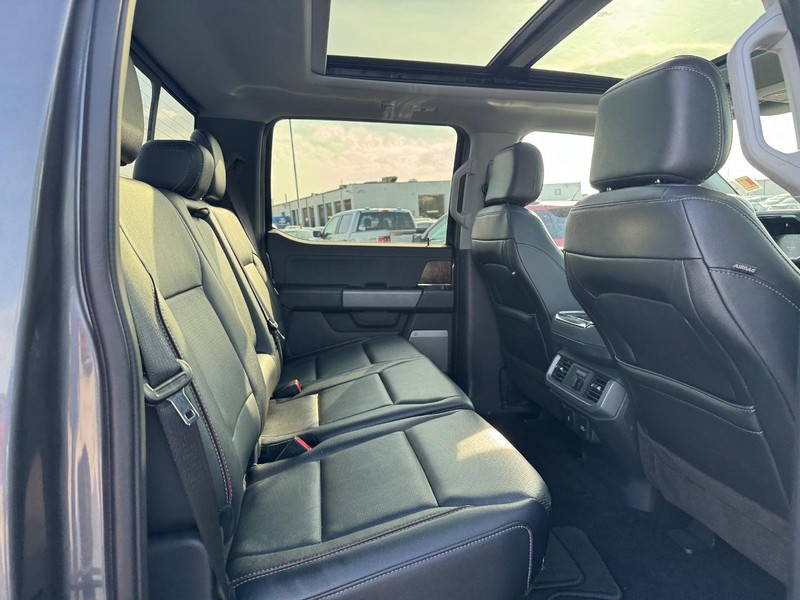 Ford F-150 Vehicle Image 14