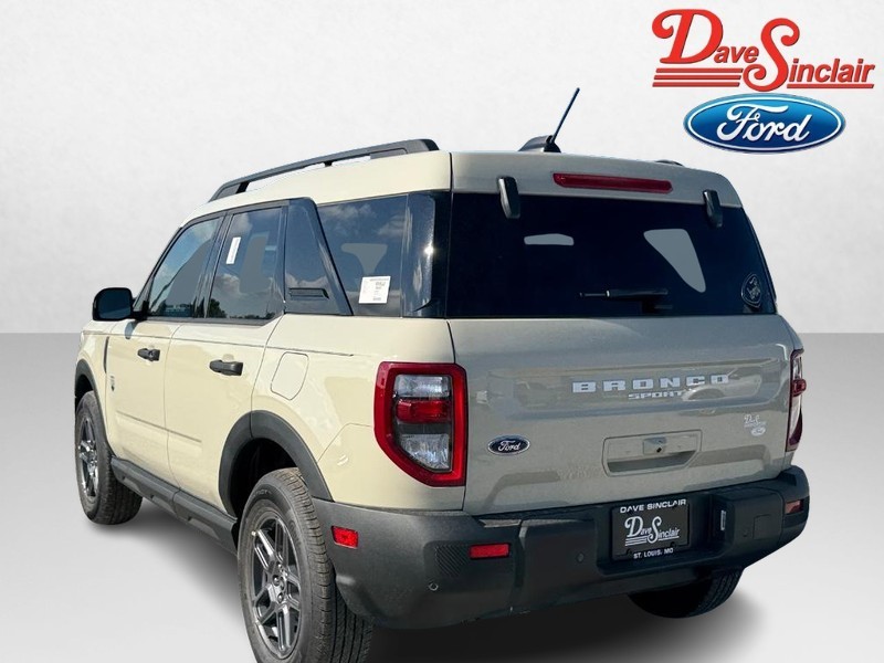 Ford Bronco Sport Vehicle Image 09