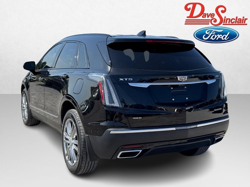 Cadillac XT5 Vehicle Image 09