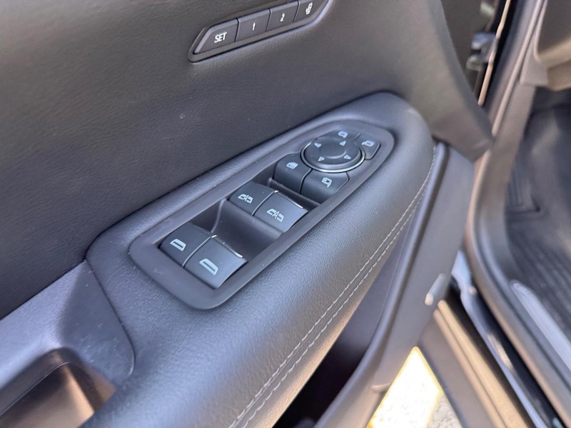Cadillac XT5 Vehicle Image 20