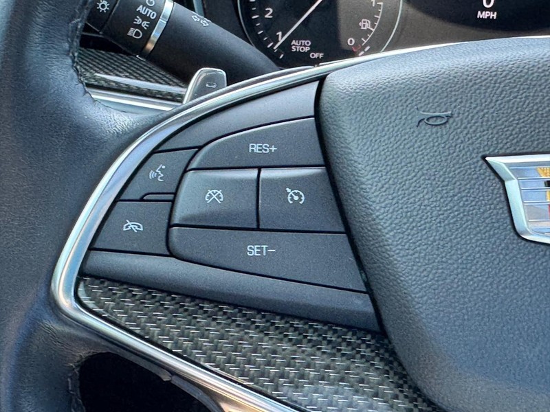 Cadillac XT5 Vehicle Image 23