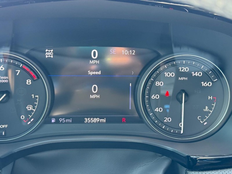 Cadillac XT5 Vehicle Image 27