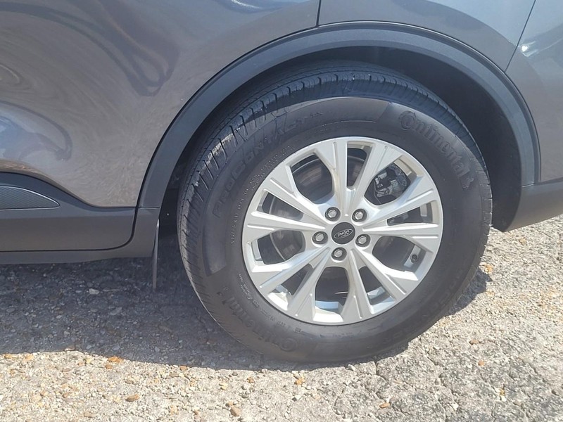 Ford Escape Vehicle Image 11